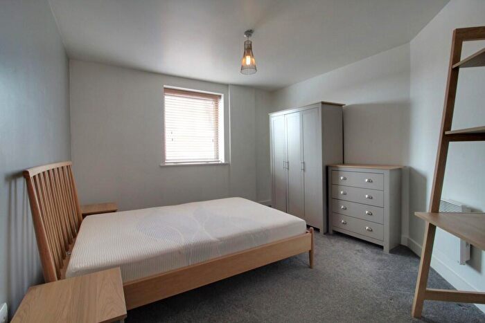 2 Bedroom Apartment To Rent In Quartz Apartments, Hall Street, Jewellery Quarter, B18