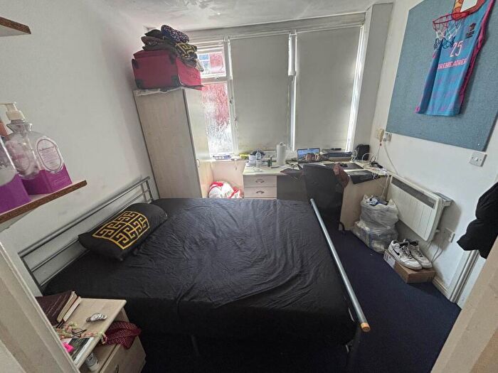 1 Bedroom Flat To Rent In Gwennyth House (Flat ) Room (Gff), Gwennyth Street, Cathays, CF24