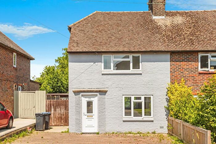 3 Bedroom Semi-Detached House For Sale In Bentswood Crescent, Haywards Heath, RH16