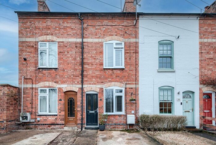 3 Bedroom Terraced House For Sale In Clopton Road, Stratford-Upon-Avon, CV37