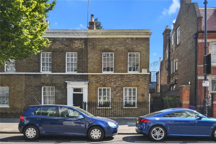 3 Bedroom End Of Terrace House To Rent In Fairfield Road, Bow, London, E3