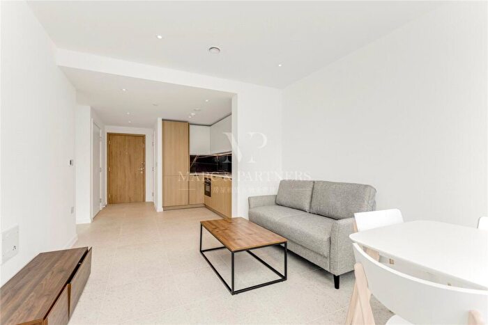 1 Bedroom Apartment To Rent In Bouchon Point, The Silk District, Cendal Crescent, London, E1