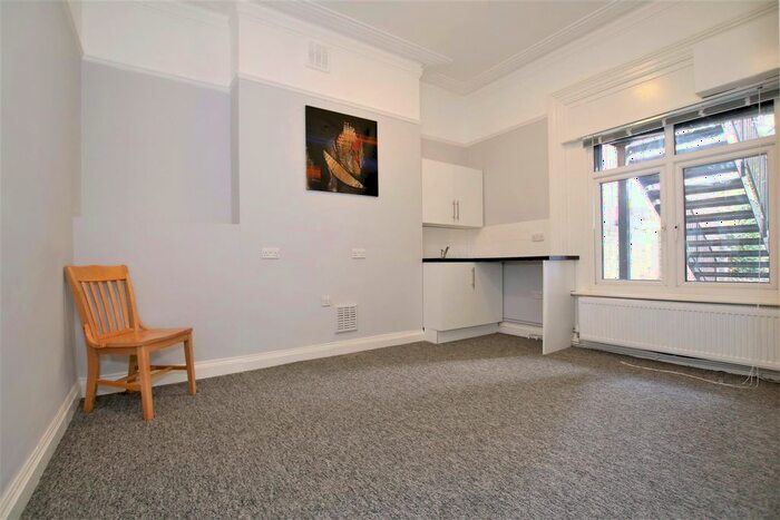 1 Bedroom Flat To Rent In Harlesden Road, Willesden, London, NW10