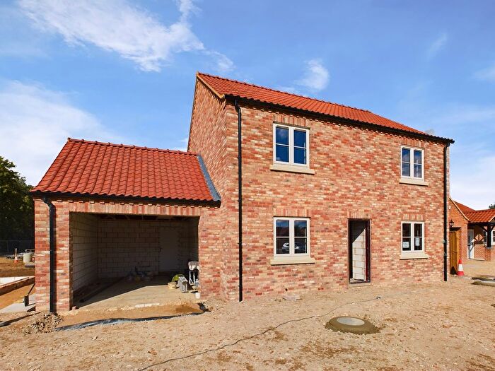 4 Bedroom Detached House For Sale In Contour Close, Emneth, Wisbech, PE14