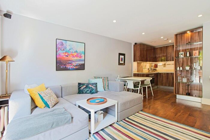2 Bedroom Flat For Sale In No Street, London, SE18