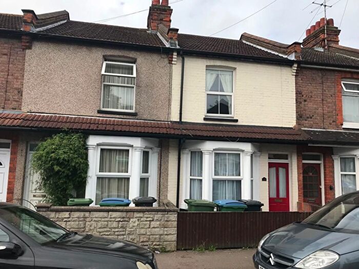 3 Bedroom Property To Rent In Burton Avenue, Watford, WD18