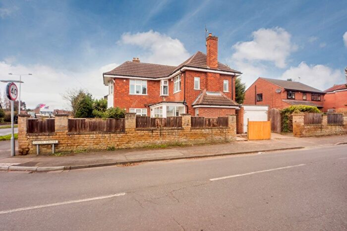 4 Bedroom Detached House To Rent In Derby Road, Beeston, Nottingham, NG9