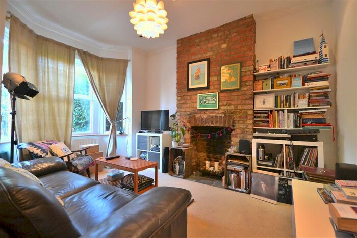 1 Bedroom Flat To Rent In Kingston Road, London, SW20
