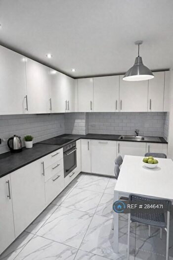 4 Bedroom Flat To Rent In Euston Road, London, NW1