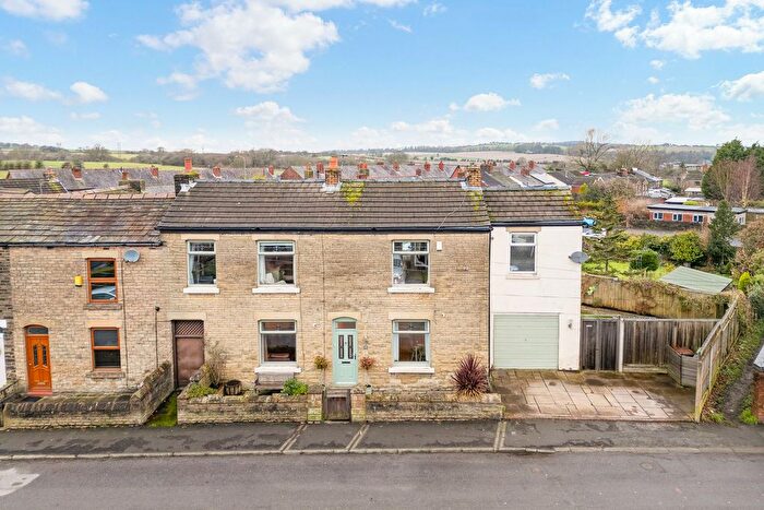 3 Bedroom Cottage For Sale In Moss Road, Billinge, WN5