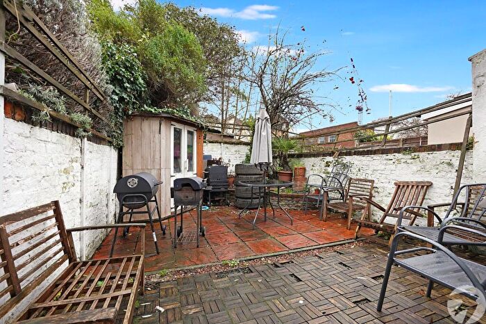 2 Bedroom Terraced House For Sale In Berkley Road, Gravesend, Kent, DA12