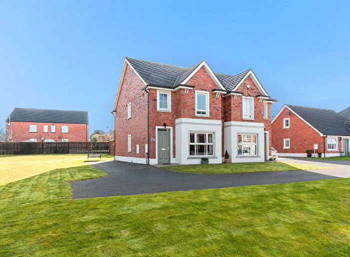 3 Bedroom Semi-Detached House For Sale In Foxton Court, Newtownabbey, BT36