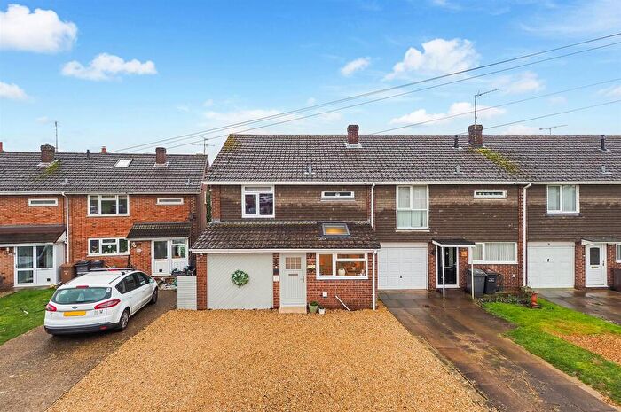 3 Bedroom House For Sale In Beresford Close, Andover, SP10