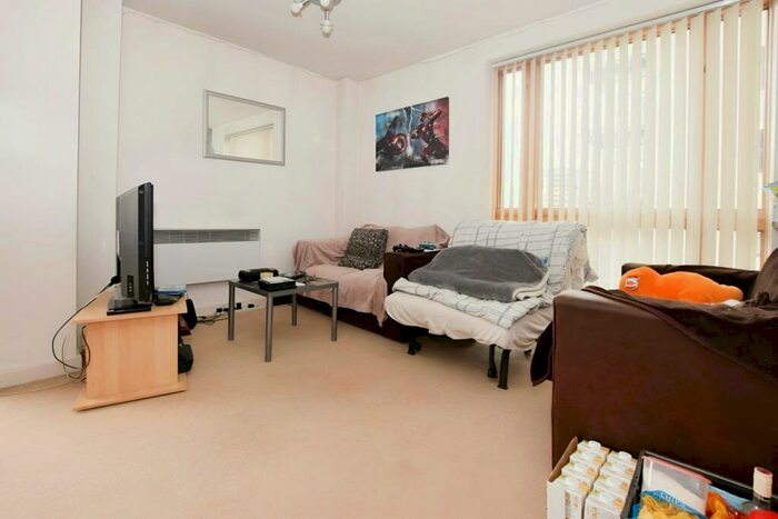 1 Bedroom Flat To Rent In Melia House, Lord Street, Green Quarter, Manchester, M4