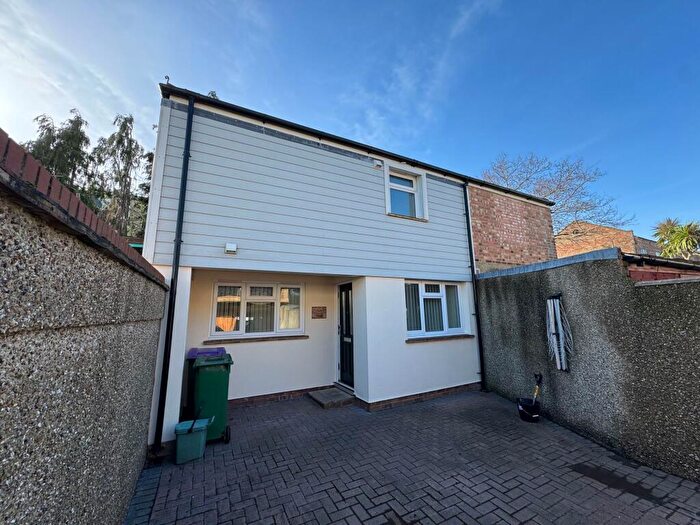 2 Bedroom Detached House To Rent In Morehall Avenue, Folkestone, CT19