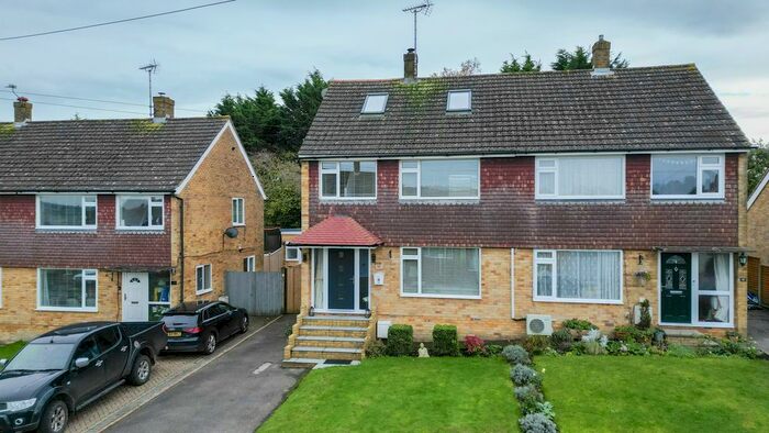 3 Bedroom Semi-Detached House To Rent In Pound Field, Sandhurst, Cranbrook, TN18
