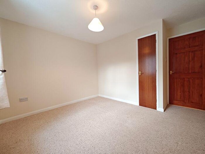 2 Bedroom Detached Bungalow For Sale In The Island, Anthorn, Wigton, CA7 - Photo 12