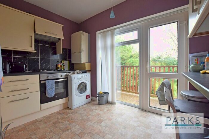 2 Bedroom Apartment To Rent In Milner Road, Brighton, BN2