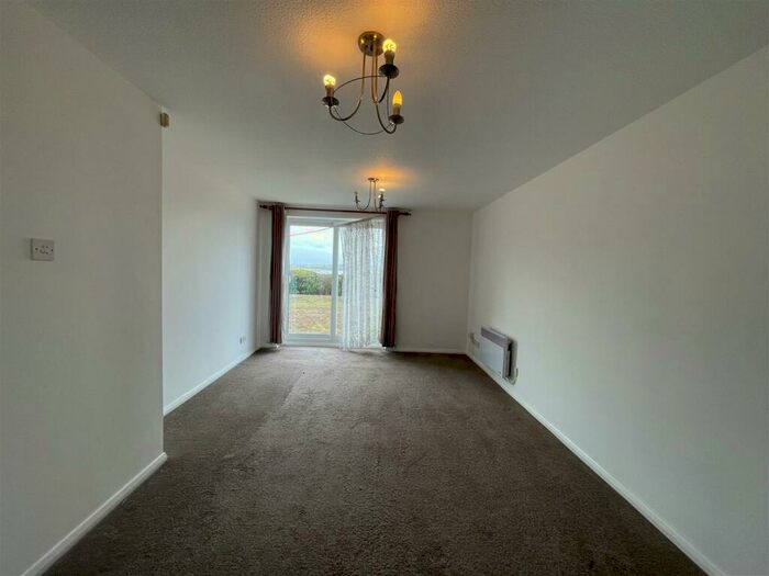 1 Bedroom Flat To Rent In Coal Court, Grays, RM17