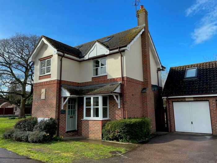 4 Bedroom Detached House To Rent In Timpsons Row, Olney, MK46