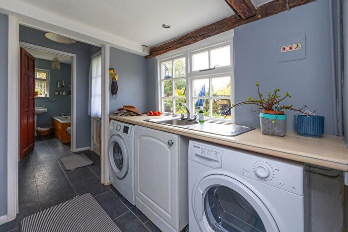 3 Bedroom Cottage For Sale In Ashford Road, Bethersden, Ashford, TN26