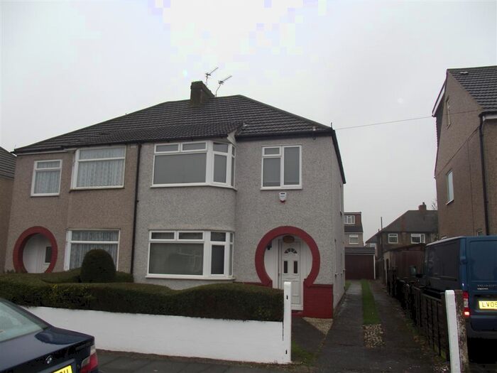 3 Bedroom Semi-Detached House To Rent In James Road, Dartford, DA1