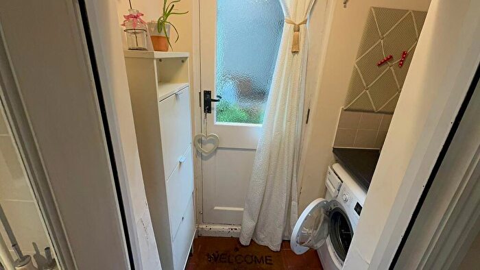 2 Bedroom Character Property To Rent In Church Street, Aspley Guise, Milton Keynes, MK17