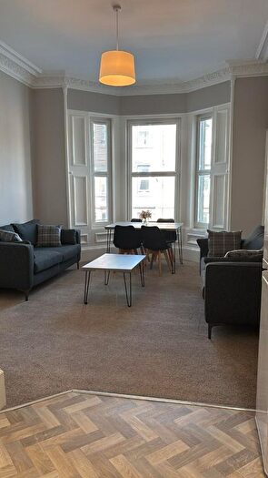 3 Bedroom Flat To Rent In Dalkeith Road, Edinburgh, EH16