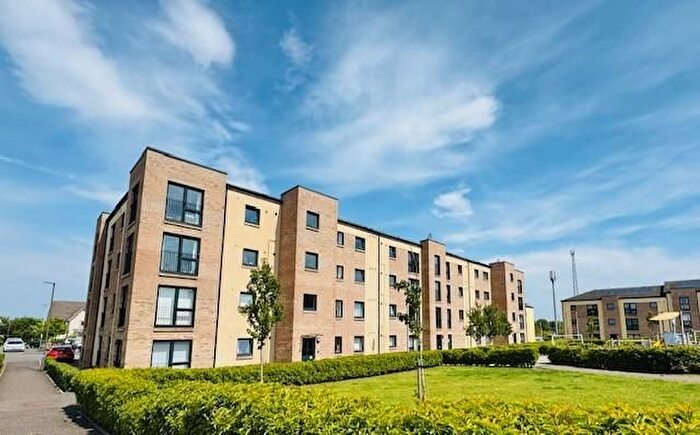 2 Bedroom Flat To Rent In Flat, Craws Close, South Queensferry, EH30