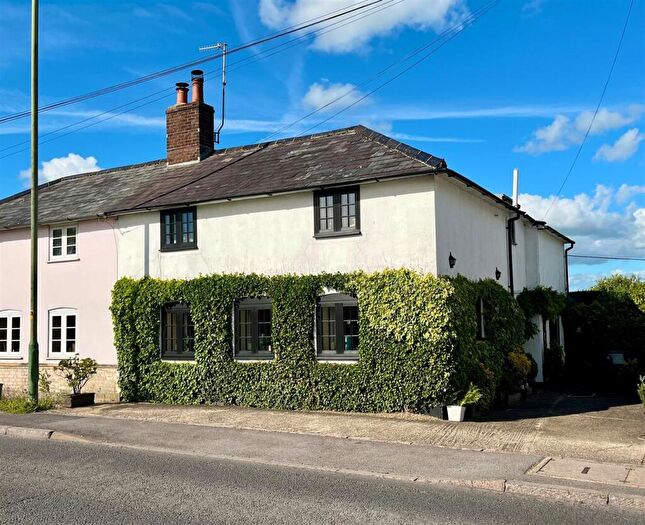 3 Bedroom Semi-Detached House For Sale In High Road, Britford, Salisbury, SP5