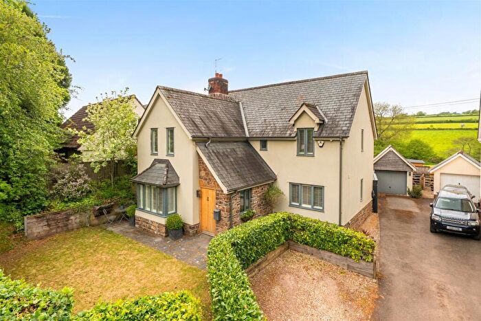 4 Bedroom Detached House For Sale In Huntsham, Tiverton, EX16