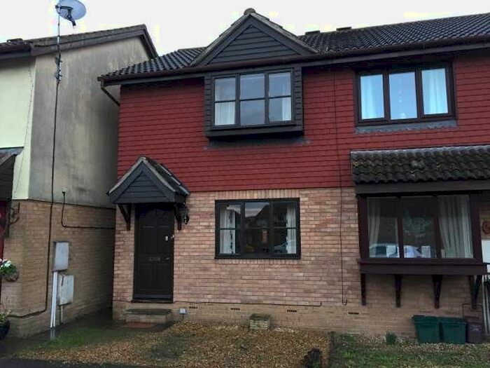 2 Bedroom Property To Rent In Wyllie Court, North Worle, Weston-Super-Mare, BS22