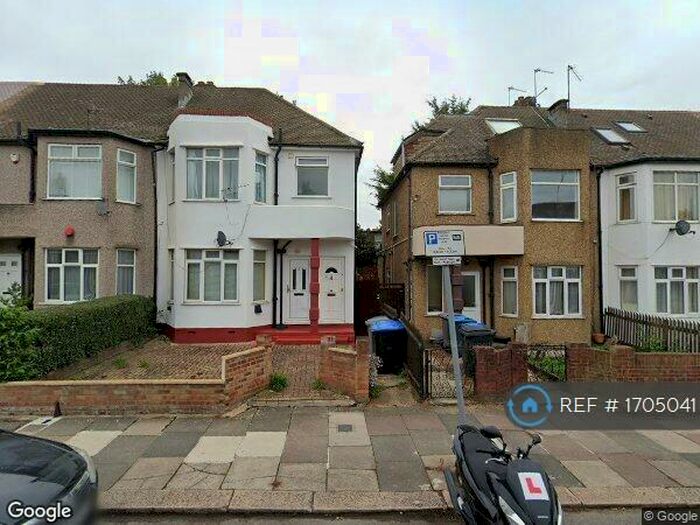 1 Bedroom Maisonette To Rent In Brendon Avenue, London, NW10