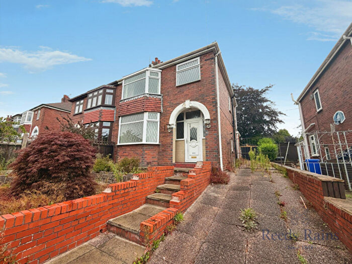 3 Bedroom Semi-Detached House To Rent In Kelvin Avenue, Stoke-on-Trent, Staffordshire, ST1