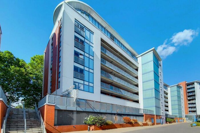 1 Bedroom Flat To Rent In Meath Crescent, Bethnal Green, London, E2