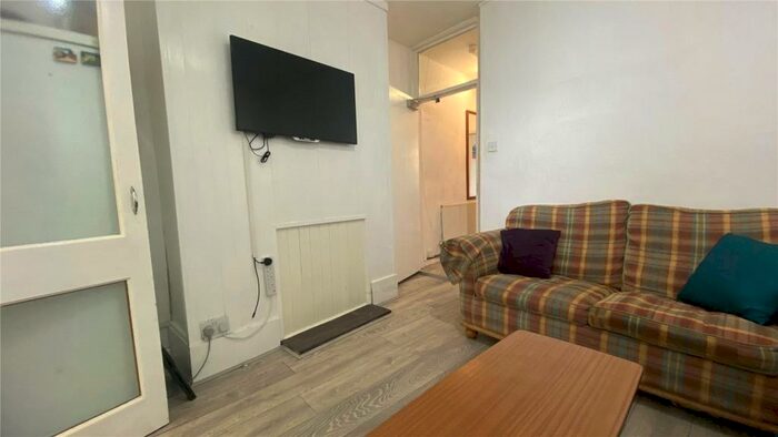 4 Bedroom Terraced House To Rent In Trevelyan Terrace, High Street, Bangor, LL57