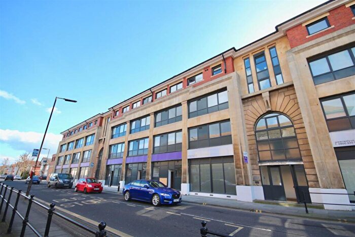 1 Bedroom Flat To Rent In Cornerstone House, London Road, Portsmouth, PO2