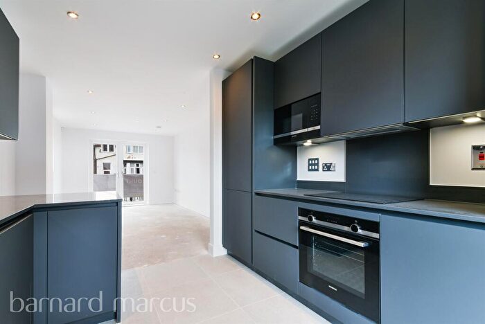 1 Bedroom Flat For Sale In Eldon Park, London, SE25