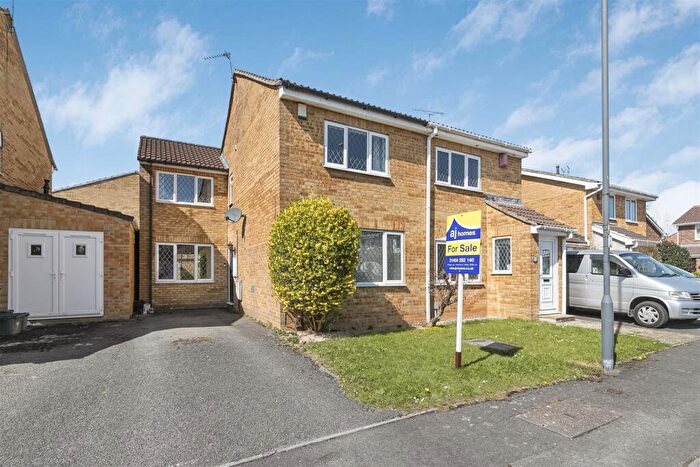 3 Bedroom Semi-Detached House For Sale In Chedworth, Bristol, BS37