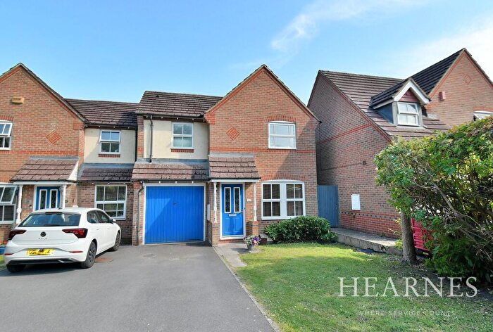 3 Bedroom Semi-Detached House For Sale In Everdene Close, Ferndown, BH22