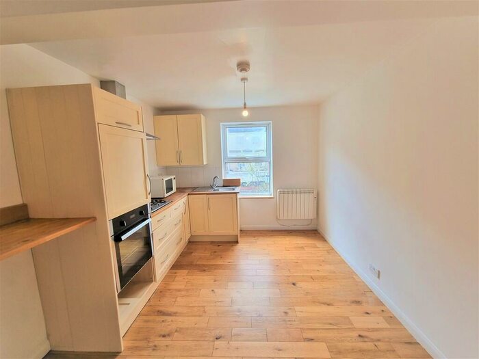 1 Bedroom Flat To Rent In Wellington Road, Croydon, CR0