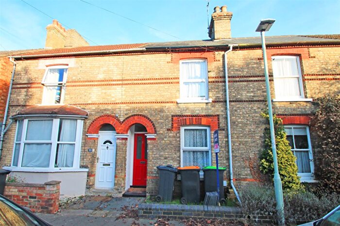 3 Bedroom Terraced House To Rent In Howbury Street, Bedford, MK40