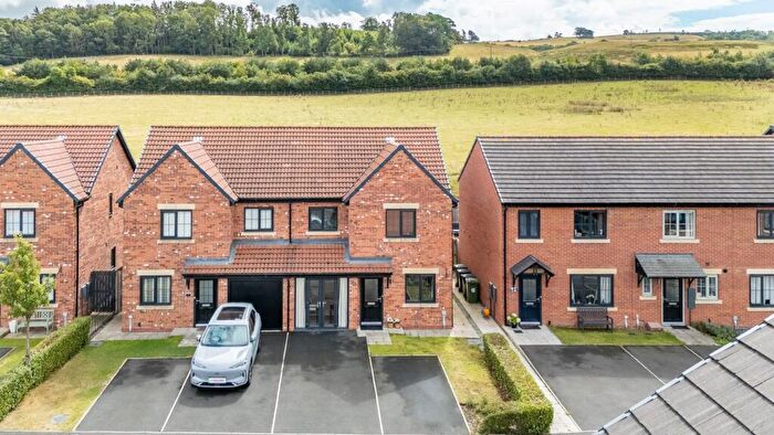4 Bedroom Semi-Detached House For Sale In Tyne View Close, Haydon Bridge, Hexham, NE47