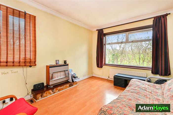 1 Bedroom Flat For Sale In Finchley Park, North Finchley, N12
