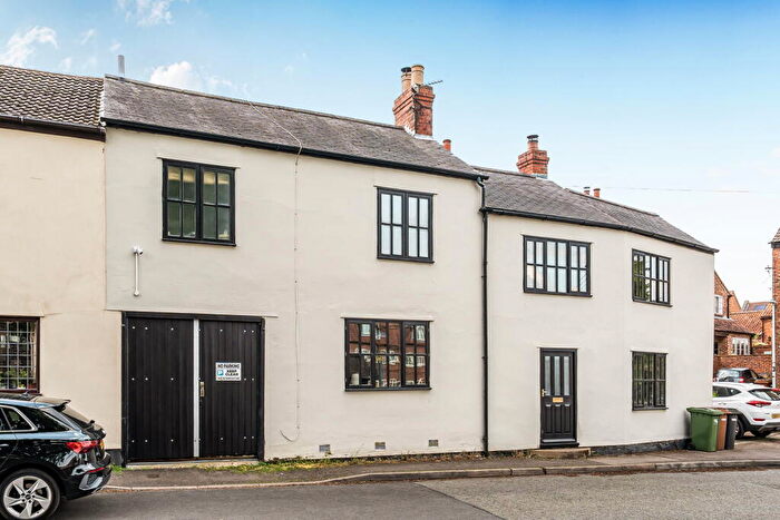 4 Bedroom Cottage For Sale In Pack House, The Sands, Long Clawson, LE14