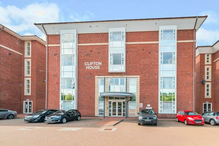 1 Bedroom Flat For Sale In Thornaby Place, Thornaby, Stockton-On-Tees, TS17