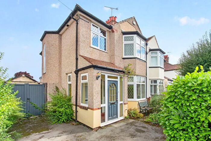 3 Bedroom Semi Detached House For Sale In Rydal Road, Harrogate, HG1