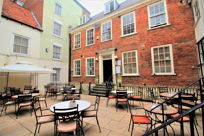 2 Bedroom Flat To Rent In Guildhall Hill, Norwich, NR2