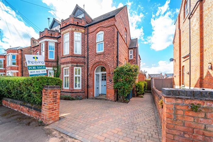 4 Bedroom Semi Detached House For Sale In Patrick Road, West Bridgford, NG2