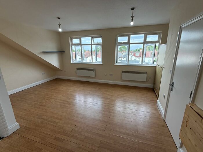 1 Bedroom Studio To Rent In Harrow, HA1
